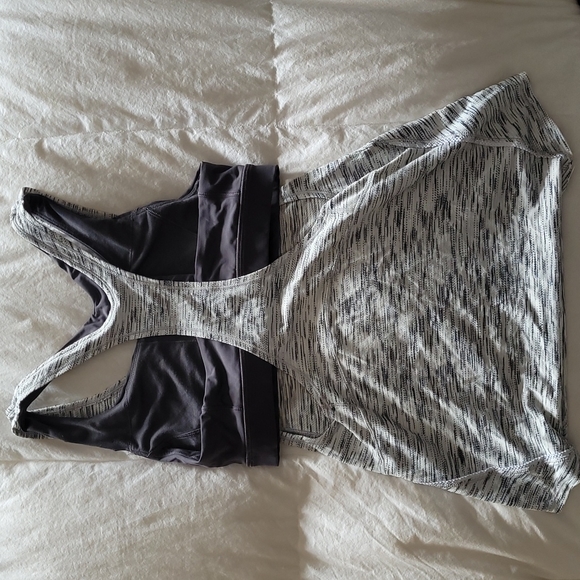 Lululemon tank top, size 4,grey and white - Picture 2 of 4